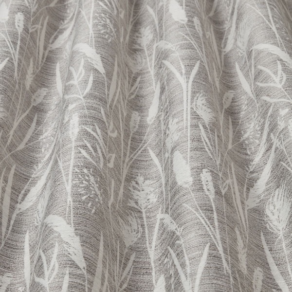 Iliv Sea Grasses Fabric in Dove