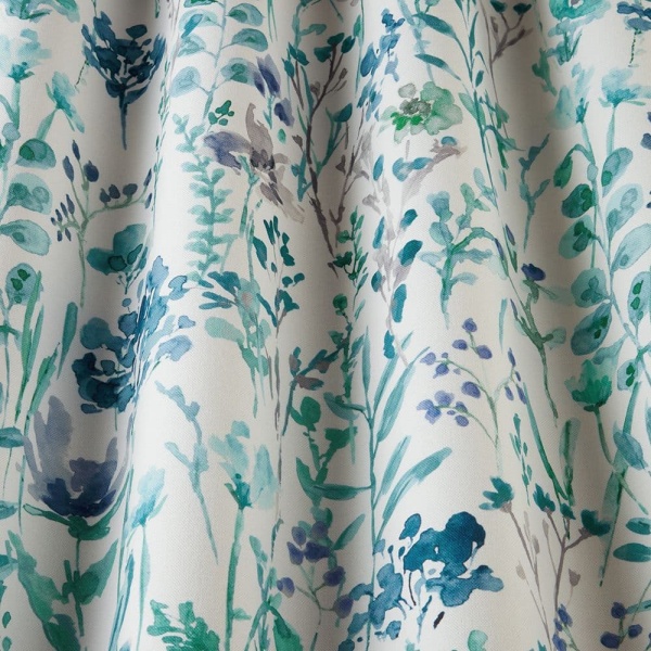 Iliv  Wild Flowers  Fabric  in Cobalt