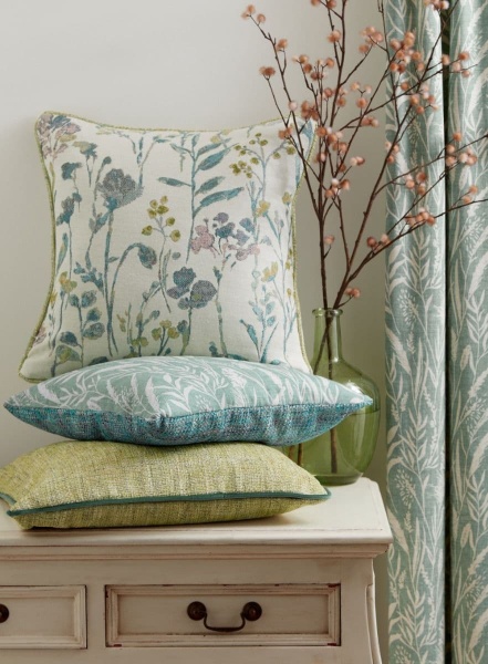 Iliv Wild Grasses Fabric in Jade