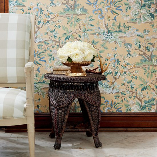 Anna French Elwood Wallpaper in Document Linen