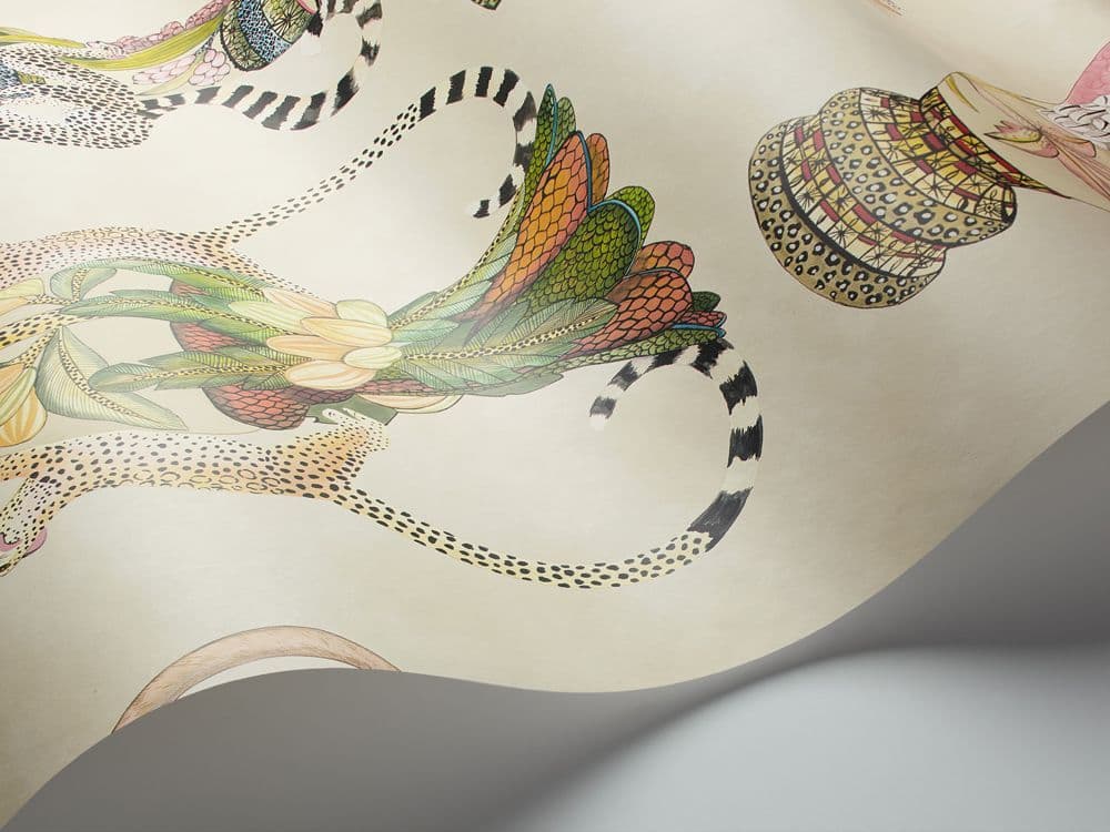 Cole & Son Khulu Vases Wallpaper 109/12057 norfolktextiles.co.uk
